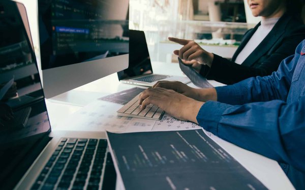 Collaborer avec une agence de marketing vidéo : est-ce une bonne idée ?